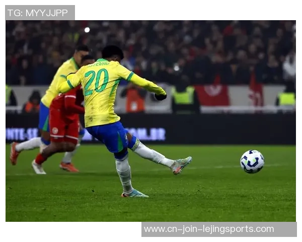 2014年中国与巴西足球友谊赛精彩回顾与赛后分析