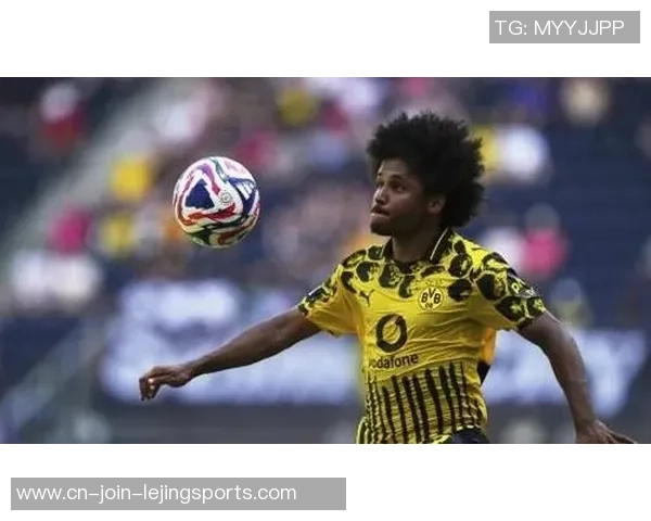 德天空:多特为阿德耶米供给720万欧年薪合同,但未满足要求 德天空:多特为阿德耶米供给720万欧年薪合同,但未满足要求